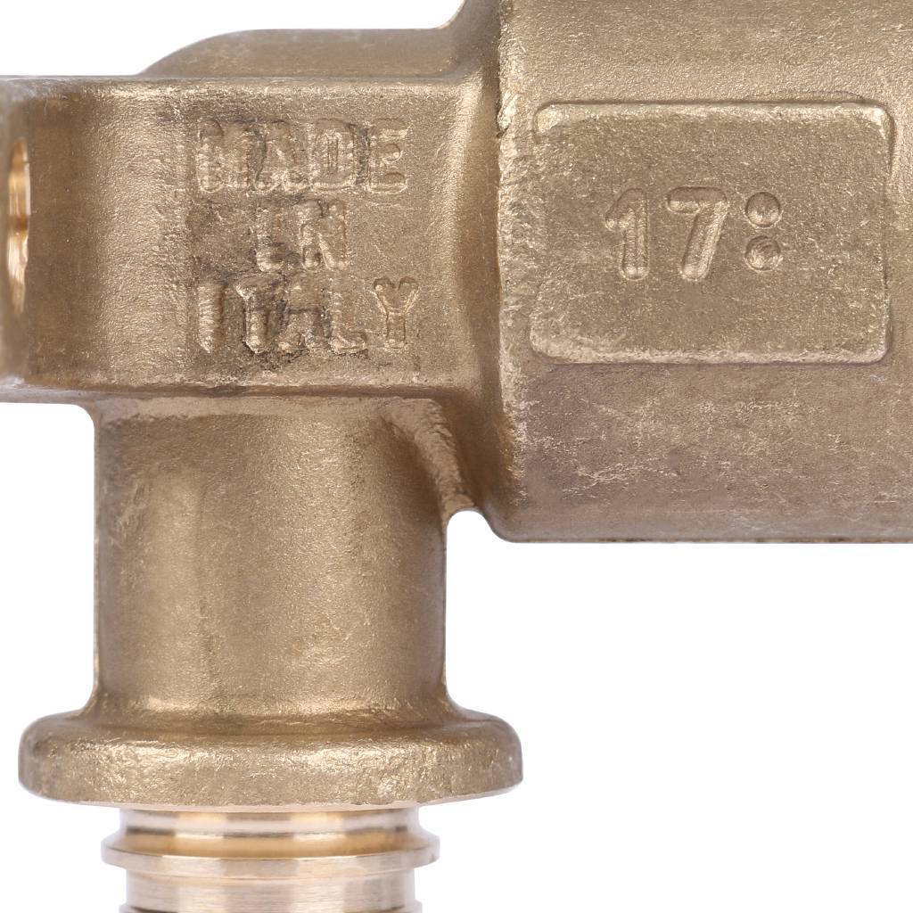 Угольник STOUT настенный с длинным нарезным патрубком 16-Rp 1/2, SFA-0032-001612