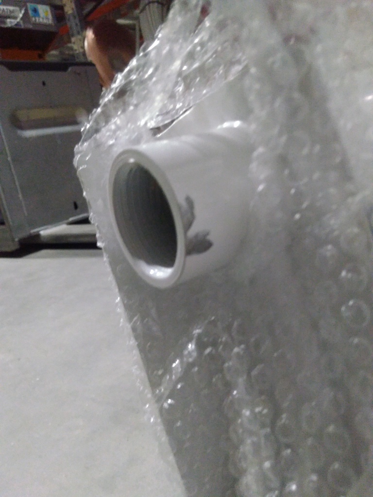 Уцененный товар (скол на нижней части секции, скол краски на коллекторе, замятие ламели): Радиатор биметаллический ROMMER Profi BM 350 12 секций боковое подключение (BI350-80-80-130) (RAL9016), RBM-1210-035012