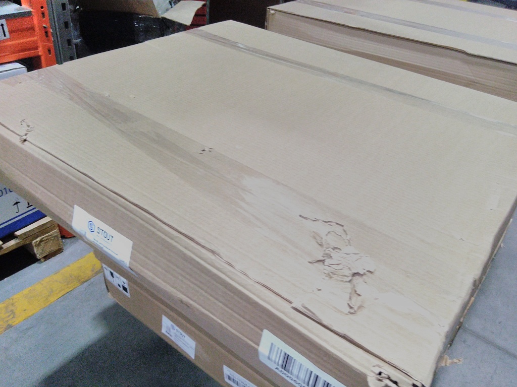 Уцененный товар (замятия и сколы краски   (БОЙ СКЛАДА)): Шкаф распределительный встроенный STOUT 8-10 выходов (ШРВ-3) 670х125х746