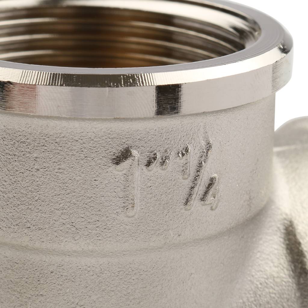 Угольник TIEMME ВВ никелированный 1 1/4х1 1/4 для стальных труб резьбовой, 1500353