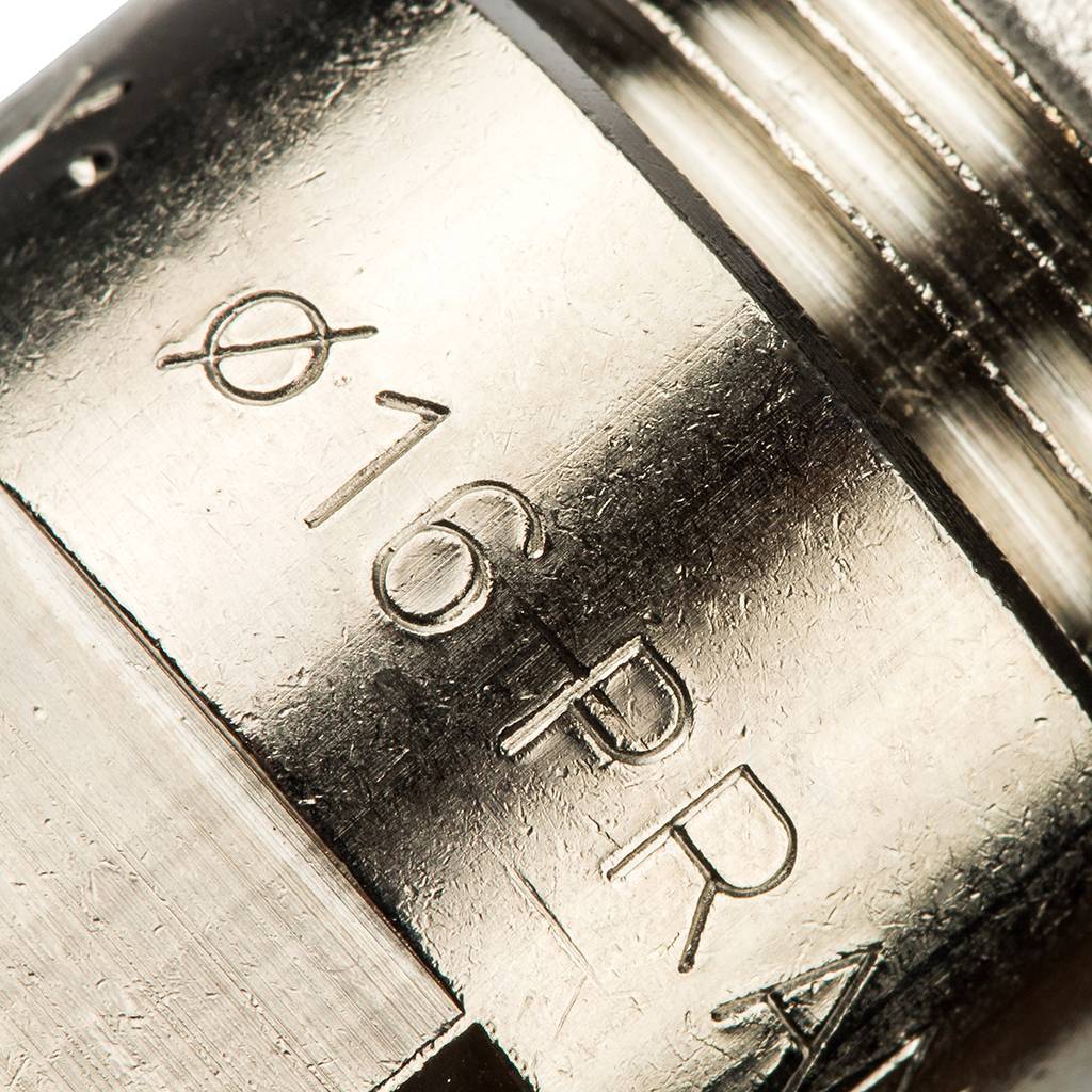 Угольник 90 с нар.резьбой Prandelli Multyrama (16х2,0х1/2) для металлопластиковых труб винтовой, 103.05.51.6