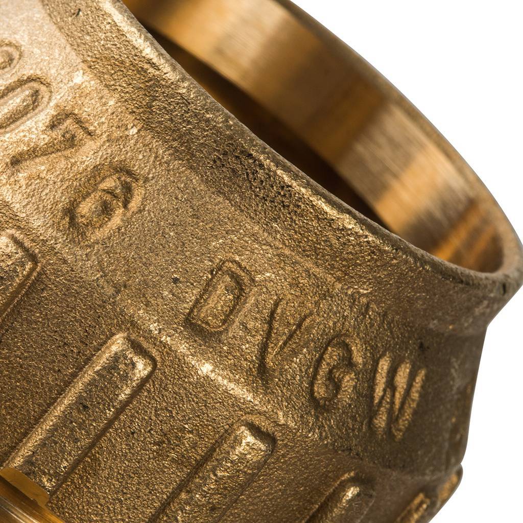 Угольник TIEMME с наружной резьбой 40х1 1/4 для труб ПНД винтовой, 3400044