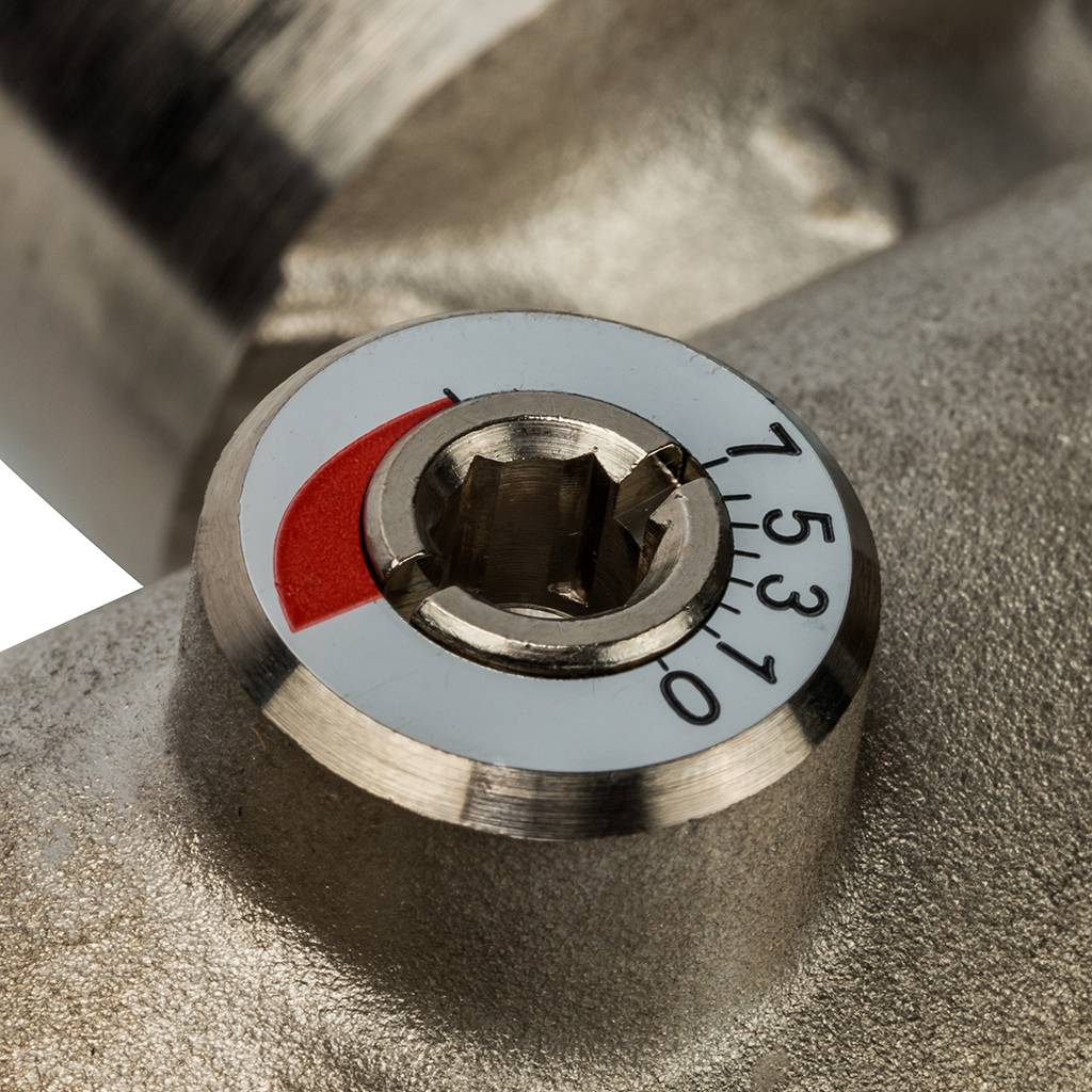 Регулировочная группа LUXOR с соединением для насоса GM 1192 (130 мм.), 72000050