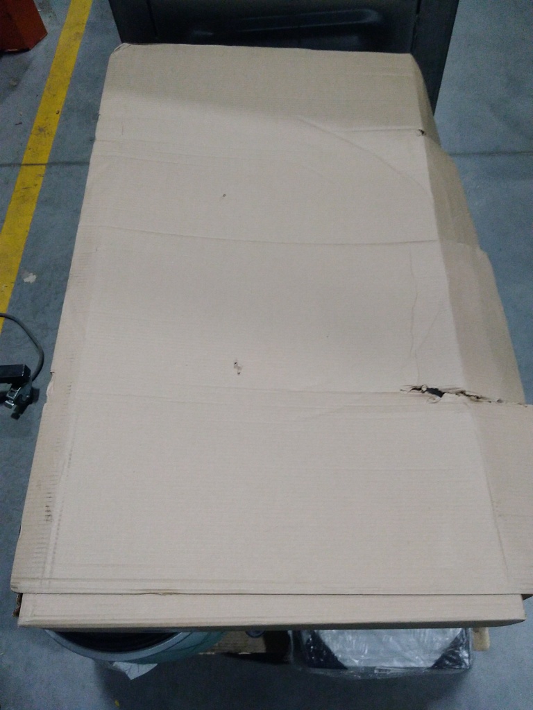 Уцененный товар (деформация корпуса): Шкаф распределительный наружный STOUT 17-18 выходов (ШРН-6) 651х120х1154