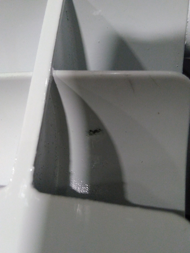 Уцененный товар (скол на ребре секции): Радиатор биметаллический ROMMER Profi BM 350 8 секций боковое подключение (BI350-80-80-130) (RAL9016), RBM-1210-035008