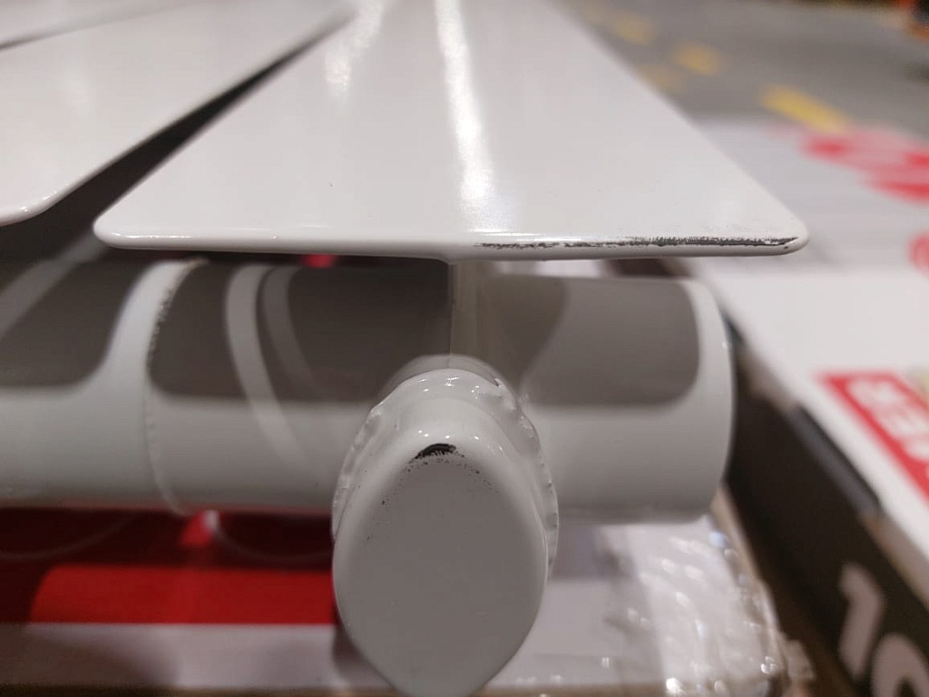 Уцененный товар (ЦАРАПИНЫ / СКОЛЫ ЛКП): Радиатор алюминиевый ROMMER Profi 500 8 секции (AL500-80-80-100) (RAL9016), RAL-1210-050008