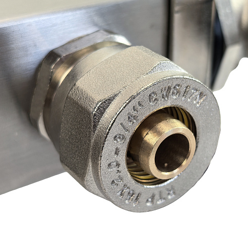 Соединитель евроконус аксиальный, латунь,16х2,0х3/4, желтый, RTP