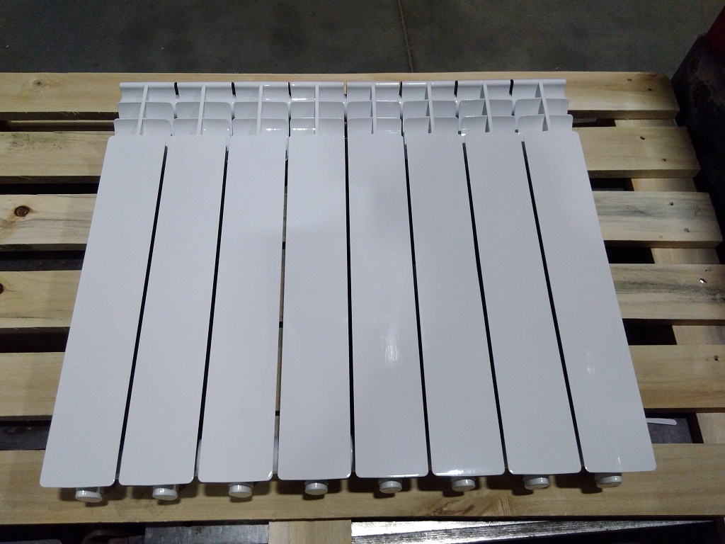 Уцененный товар (вмятины на ламелях): Радиатор алюминиевый ROMMER Profi 500 8 секции (AL500-80-80-100) (RAL9016), RAL-1210-050008