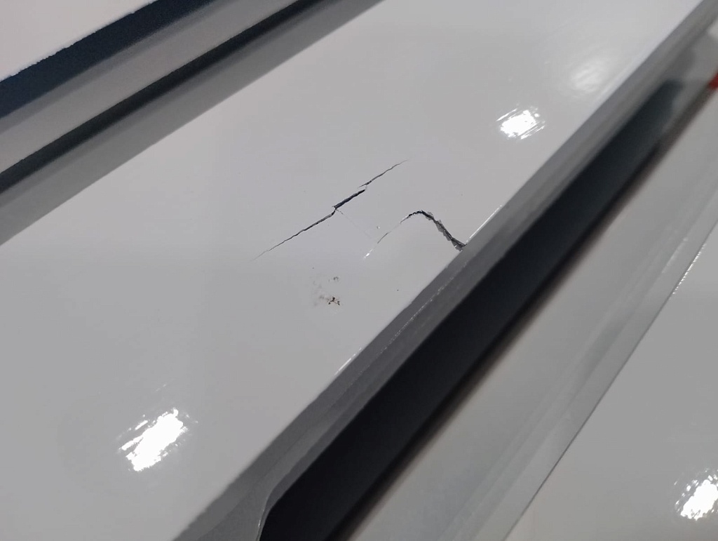 Уцененный товар (ВМЯТИНА/СКОЛ): Радиатор биметаллический ROMMER Profi BM 500 12 секции боковое подключение (BI500-80-80-150) (RAL9016), RBM-1210-050012