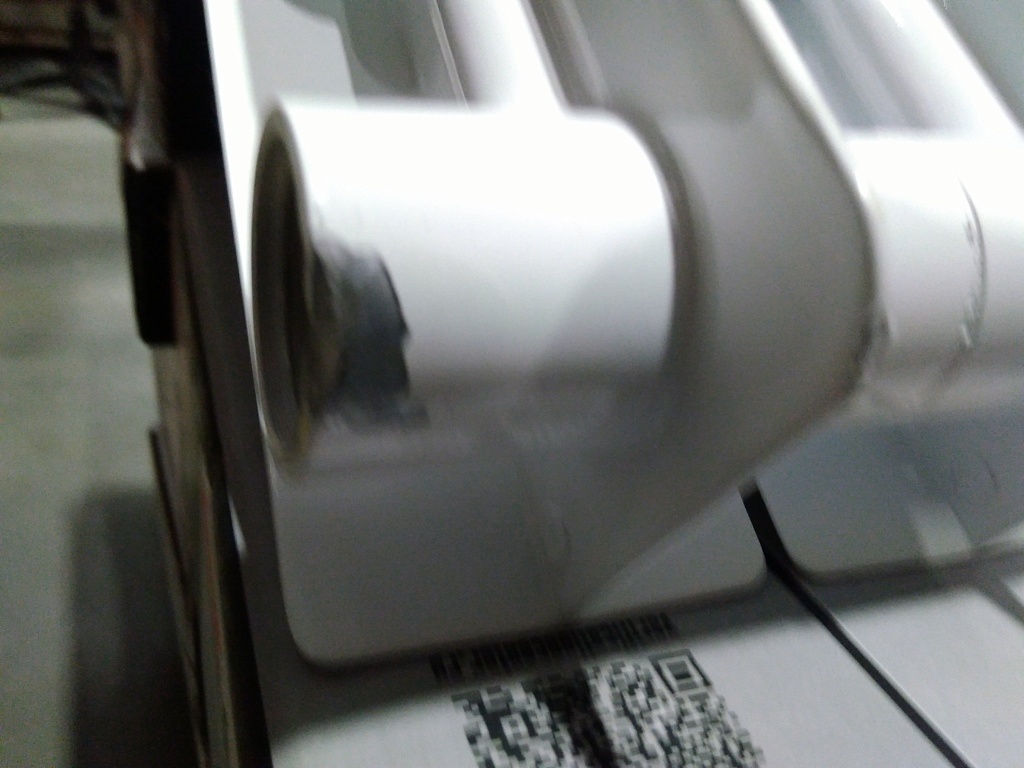 Уцененный товар (трещина на ламели, сколы краски, замятие на нижней части секции): Радиатор биметаллический ROMMER Profi BM 350 10 секций боковое подключение (BI350-80-80-130) (RAL9016), RBM-1210-035010