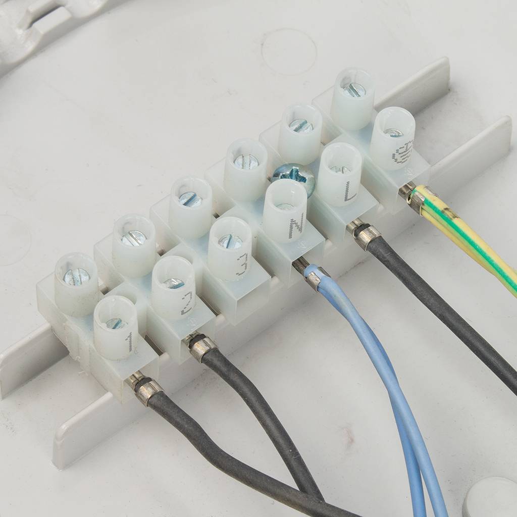 Блок управления с крышкой Drazice для 200-250 NTR