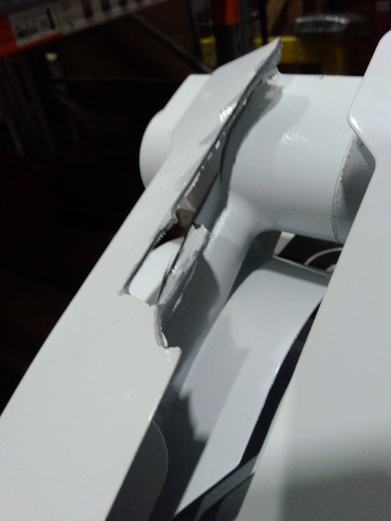 Уцененный товар (трещина, сколы на ламелях, скол в верхней части крайней секции): Радиатор биметаллический ROMMER Profi BM 350 10 секций боковое подключение (BI350-80-80-130) (RAL9016), RBM-1210-035010