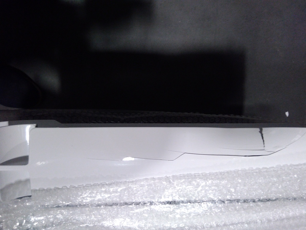 Уцененный товар (ПОВРЕЖДЕНИЕ КОРПУСА / СКОЛЫ / ПОТЁРТОСТИ): Радиатор биметаллический ROMMER Profi BM 500 8 секции боковое подключение (BI500-80-80-150) (RAL9016), RBM-1210-050008