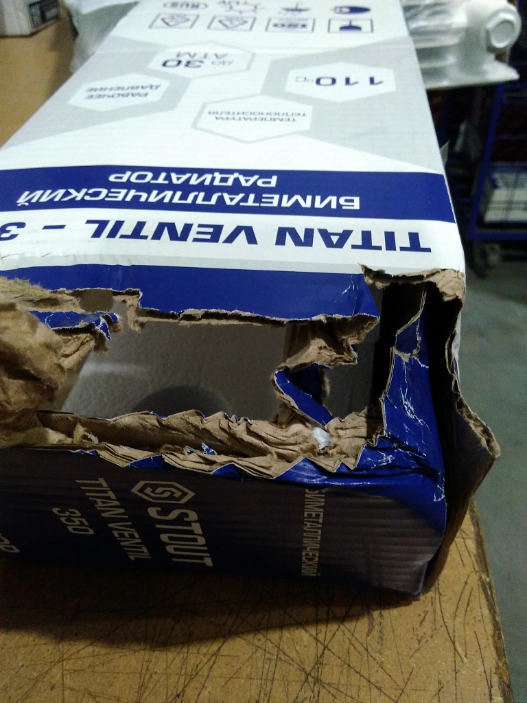 Уцененный товар (упаковка нарушена): Радиатор биметаллический STOUT TITAN VENTIL 350 5 секций нижнее правое подключение, SRB-3320-035005