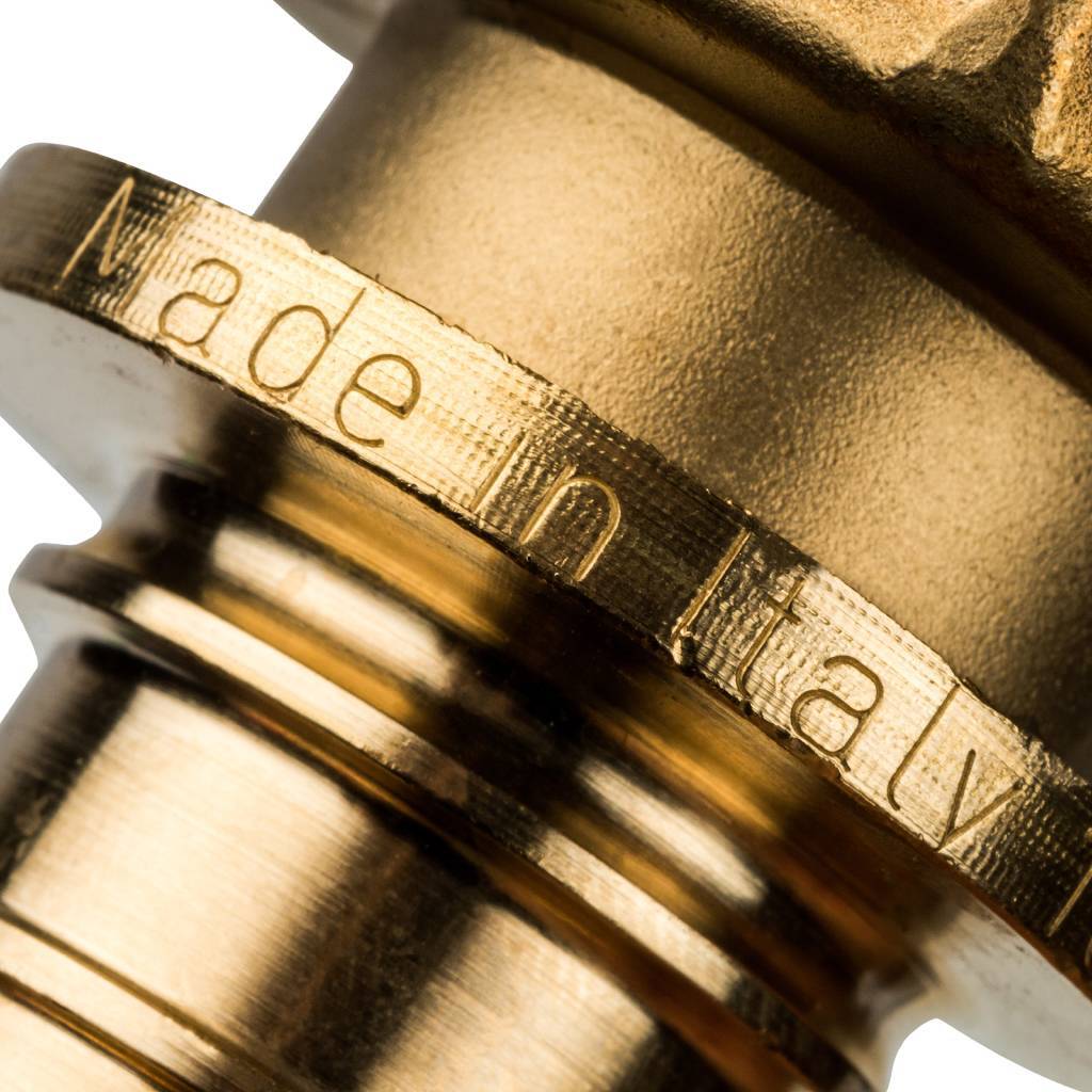 Переходник STOUT с наружной резьбой 25xR 1 для труб из сшитого полиэтилена аксиальный