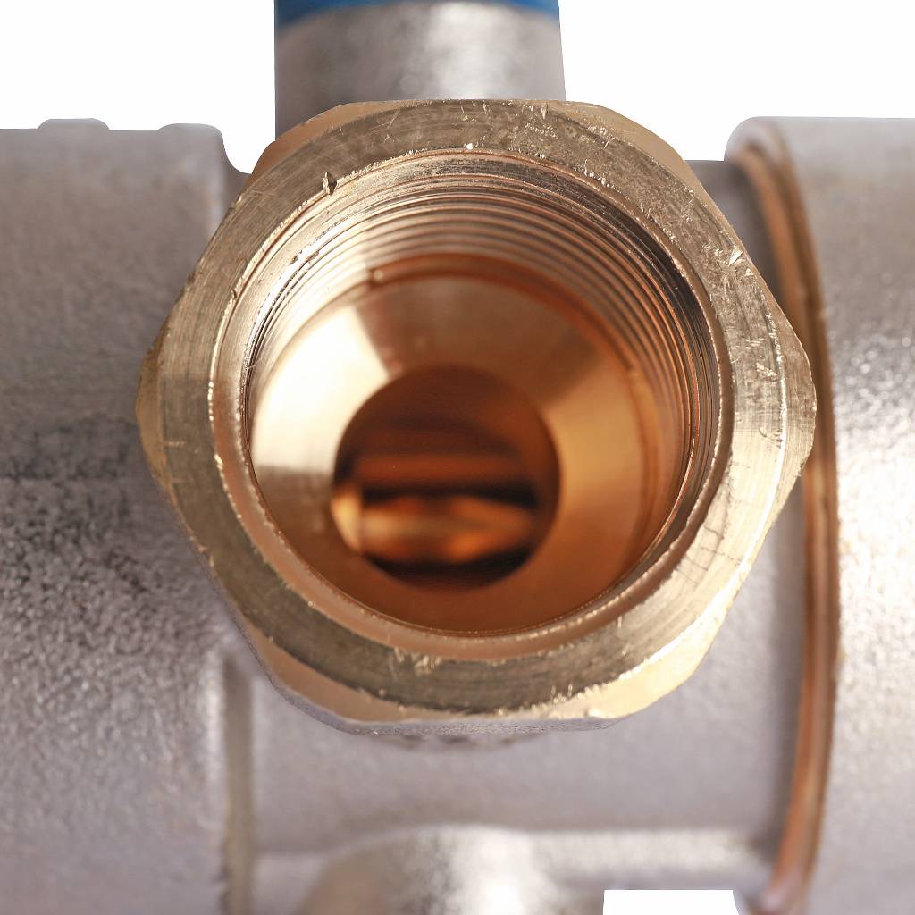 STOUT  Редуктор давления PN25 вн/вн 1/2  с выходом под манометр, SVS-1008-000015