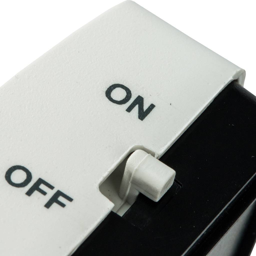 Термостат комн. Watts WFHT(5-30 С,230В)норм.откр.сервопривод с цифровым табло, 10021110