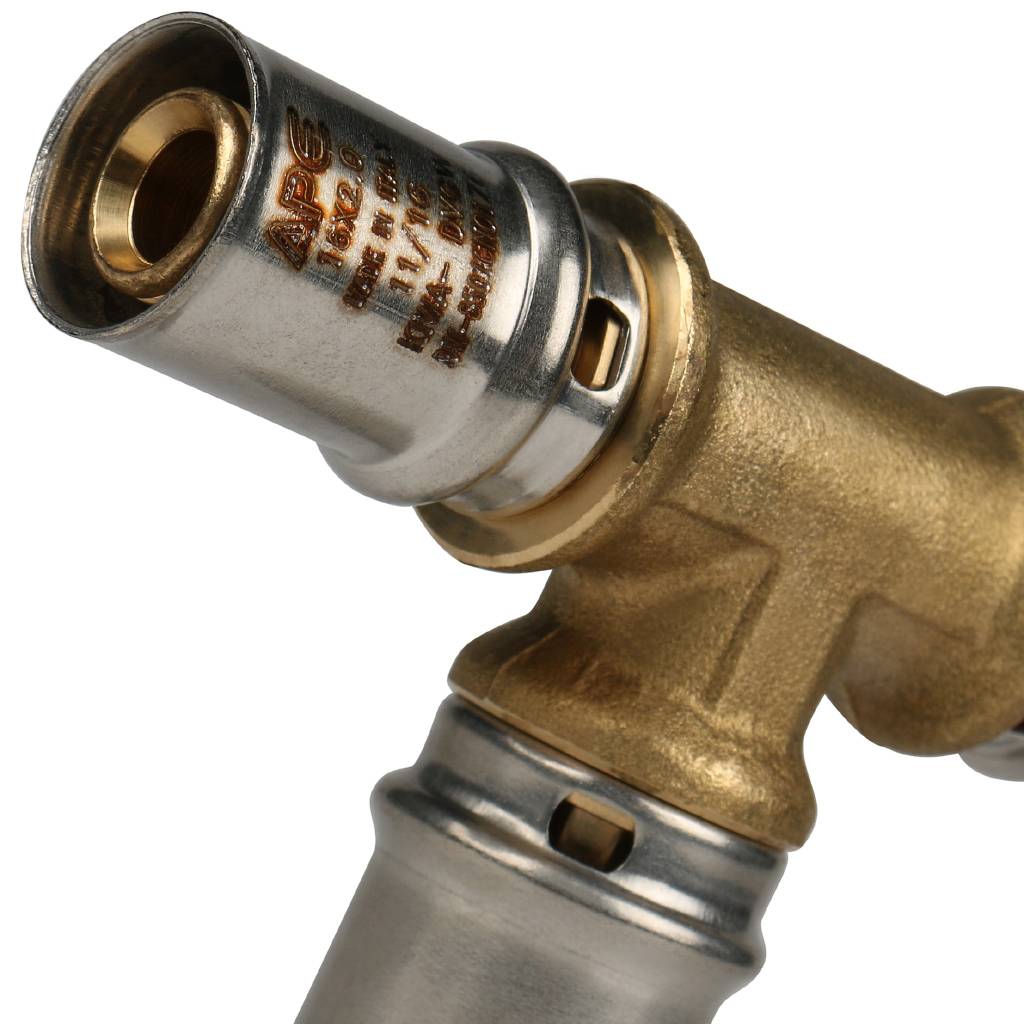 Тройник переходной STOUT 16x20x16 для металлопластиковых труб прессовой, SFP-0005-162016