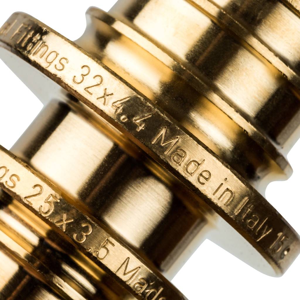 Муфта STOUT соединительная переходная для труб из сшитого полиэтилена (аксиал., 32x25)