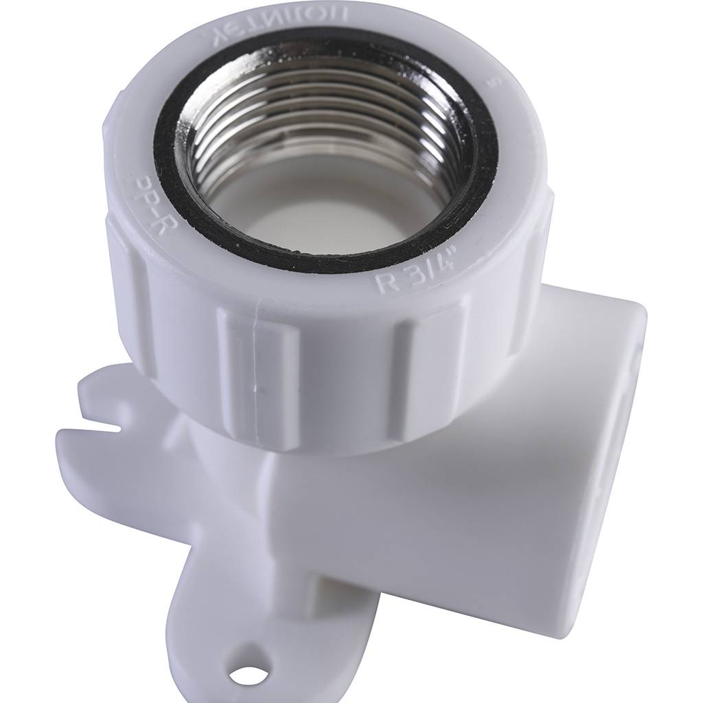 Угольник Политэк 25х3/4 с внутренней резьбой с креплением для полипропиленовых труб под сварку (цвет белый)
