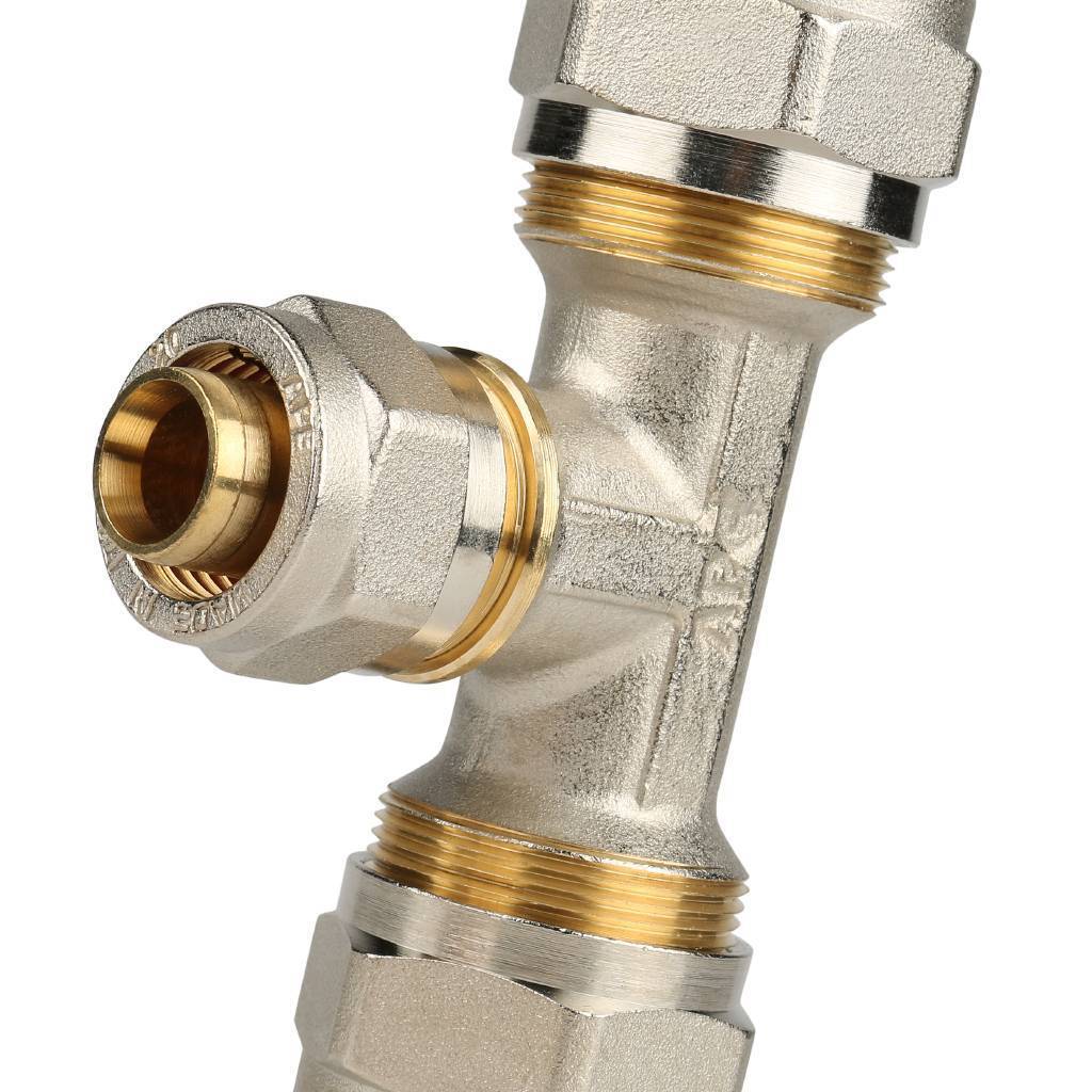 Тройник переходной STOUT 26х20х26 для металлопластиковых труб винтовой, SFS-0010-262026