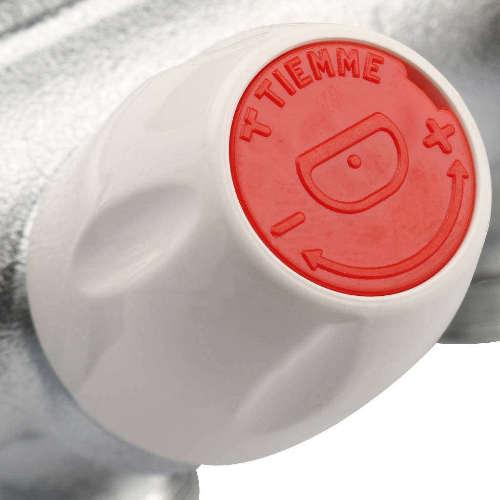 Коллектор с регулировочными вентилями TIEMME 1 х1/2 на 2 выхода (хром.)