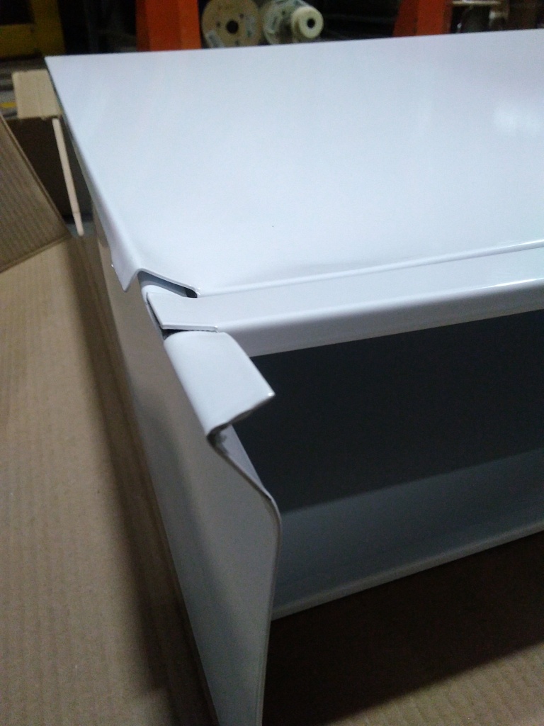 Уцененный товар (вмятина, скол): Шкаф распределительный наружный STOUT 19-20 выходов (ШРН-180-7) 650х180х1300