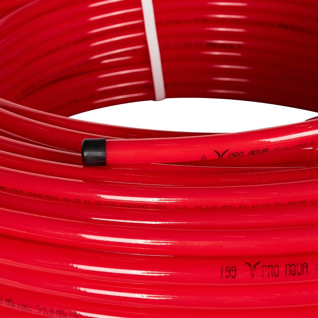 Труба красная Pro Aqua с EVOH PE-Xa 16x2.0 (бухта 200 метров), PXA.03.06.200.R