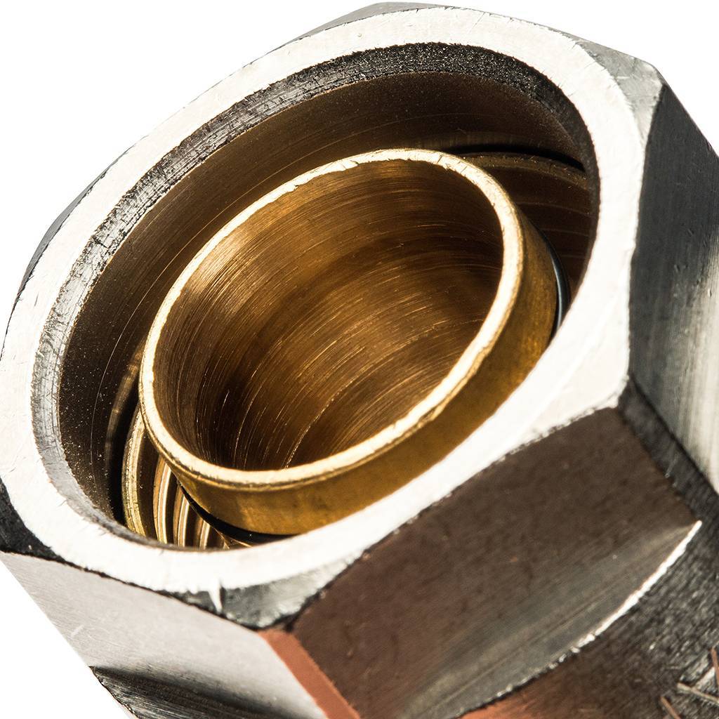 Муфта с нар.резьбой Prandelli Multyrama (26х3,0х3/4), 103.01.12.6