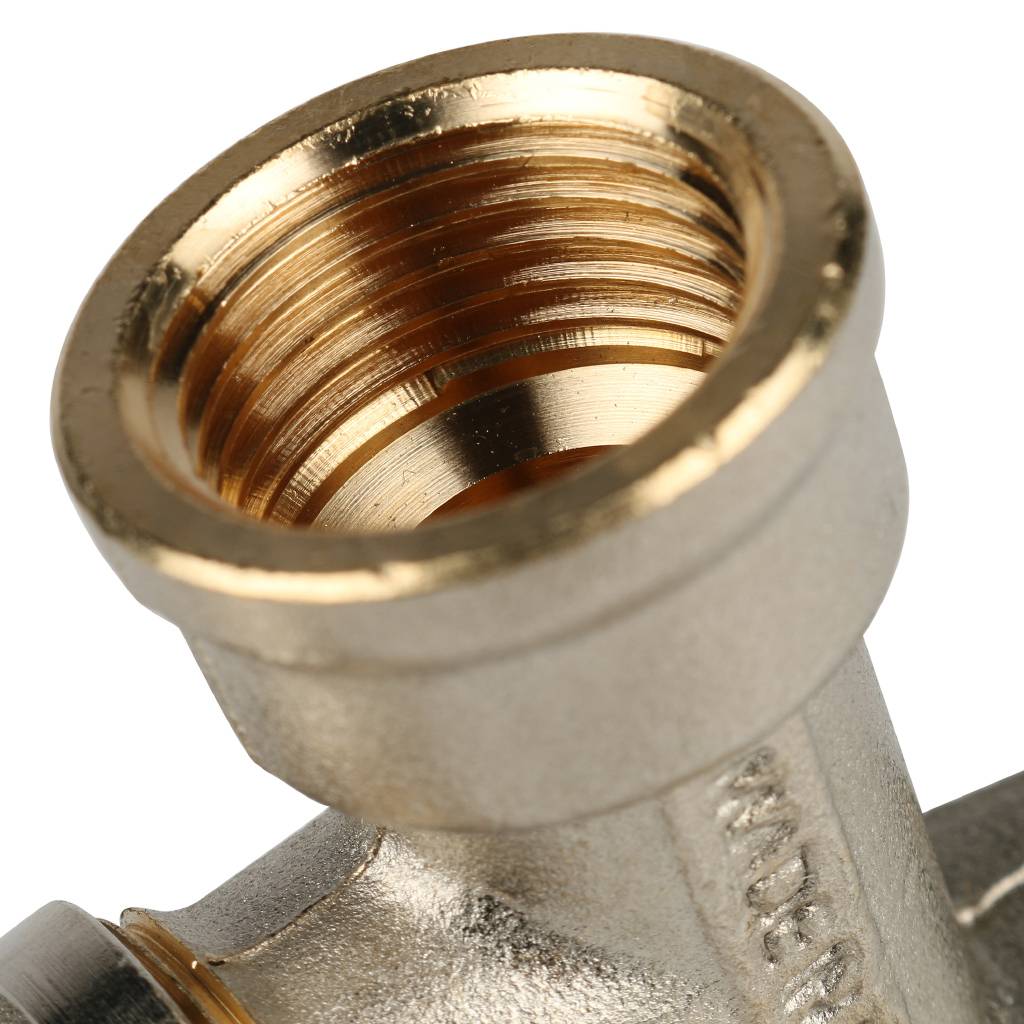 Угольник STOUT настенный с креплением 1/2 х16 для металлопластиковых труб винтовой, SFS-0008-001216