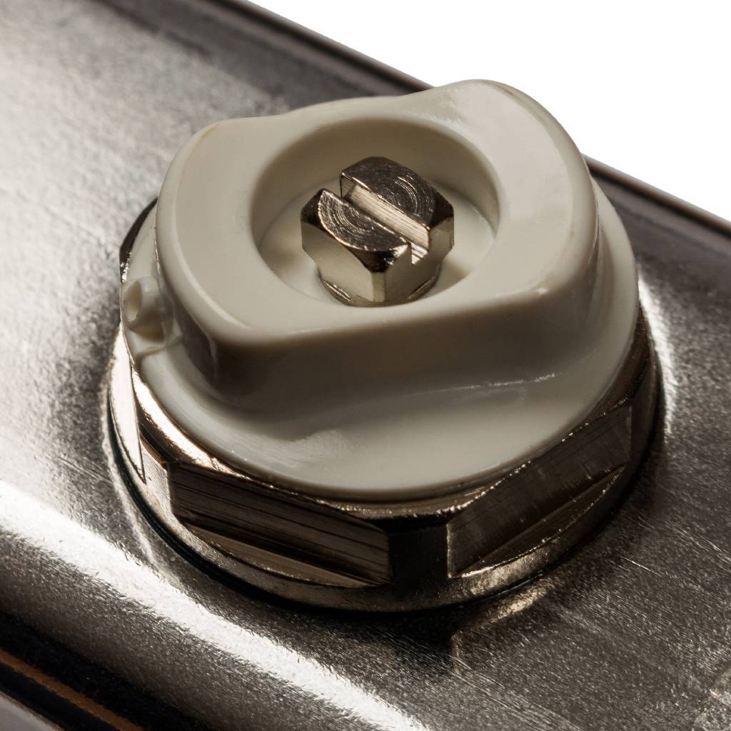 Коллектор из нержавеющей стали с расходомерами, с клапаном вып. воздуха и сливом STOUT 9 выходов, SMS-0927-000009