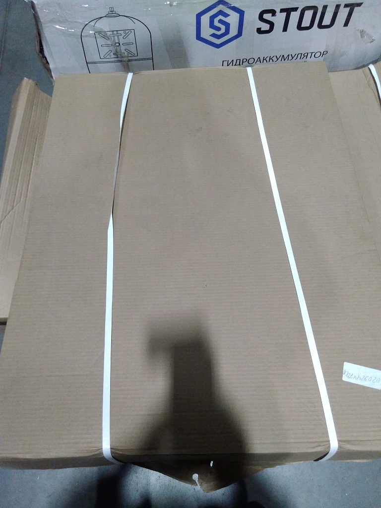 Уцененный товар (повреждена упаковка, потертость, замятие): Шкаф распределительный  наружный STOUT 11-12 выходов (ШРН-4) 651х120х854