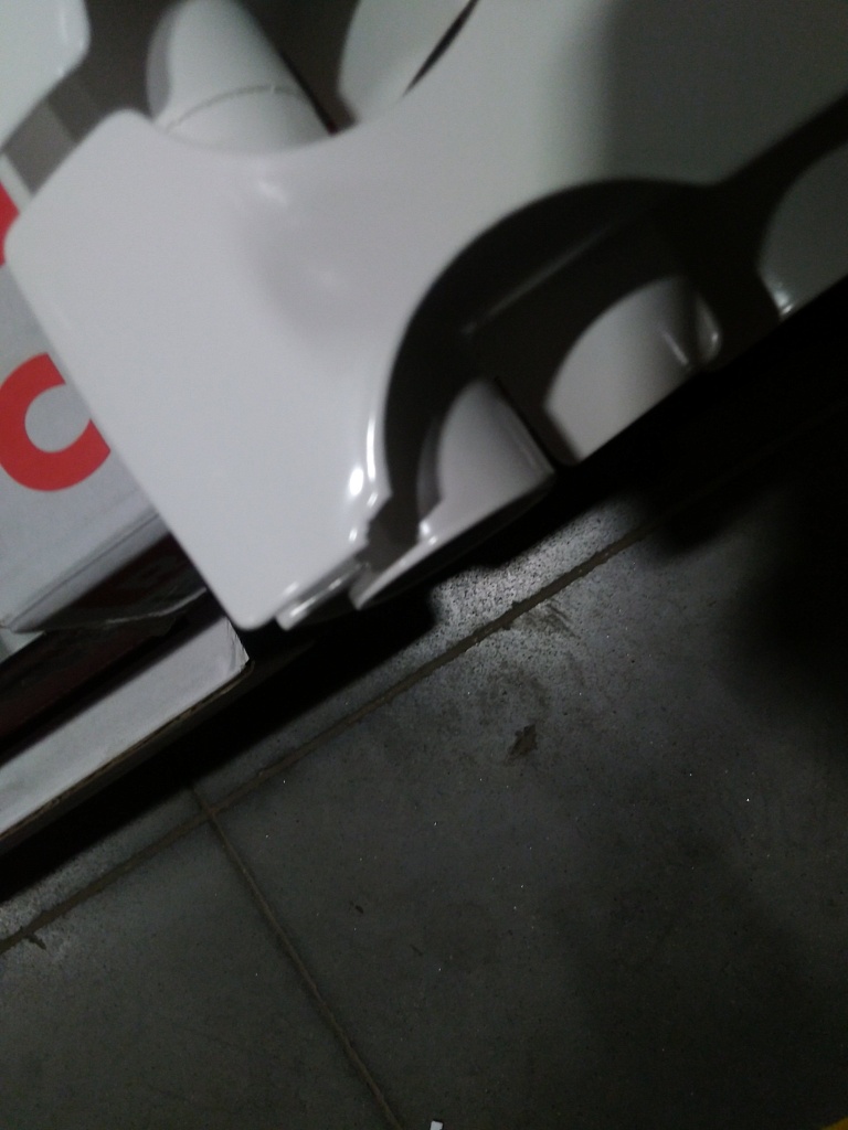 Уцененный товар (зав. брак литья на ламели крайней секции): Радиатор алюминиевый ROMMER Optima 500 8 секций боковое подключение (RAL9016), RAL-0210-050008