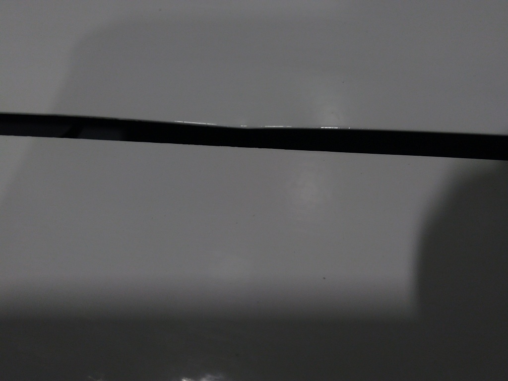 Уцененный товар (брак литья,вмятина на ламели): Радиатор алюминиевый ROMMER Plus 500 8 секций боковое подключение (RAL9016), RAL-3210-050008