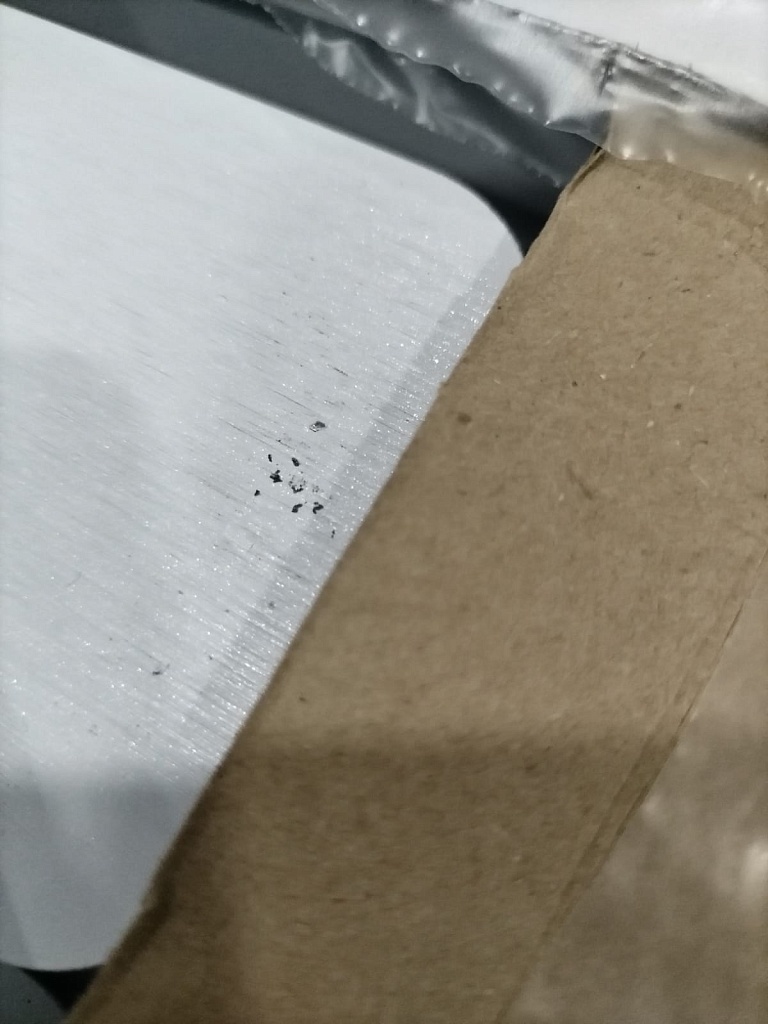 Уцененный товар (СКОЛ ЛКП): Радиатор биметаллический STOUT TITAN VENTIL 500 12 секций нижнее правое подключение, SRB-3320-050012