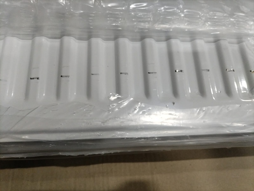 Уцененный товар (ЦАРАПИНЫ НА КОРПУСЕ): Стальной панельный радиатор ROMMER Ventil 22/200/2800 нижнее правое подключение, RRS-2020-222280