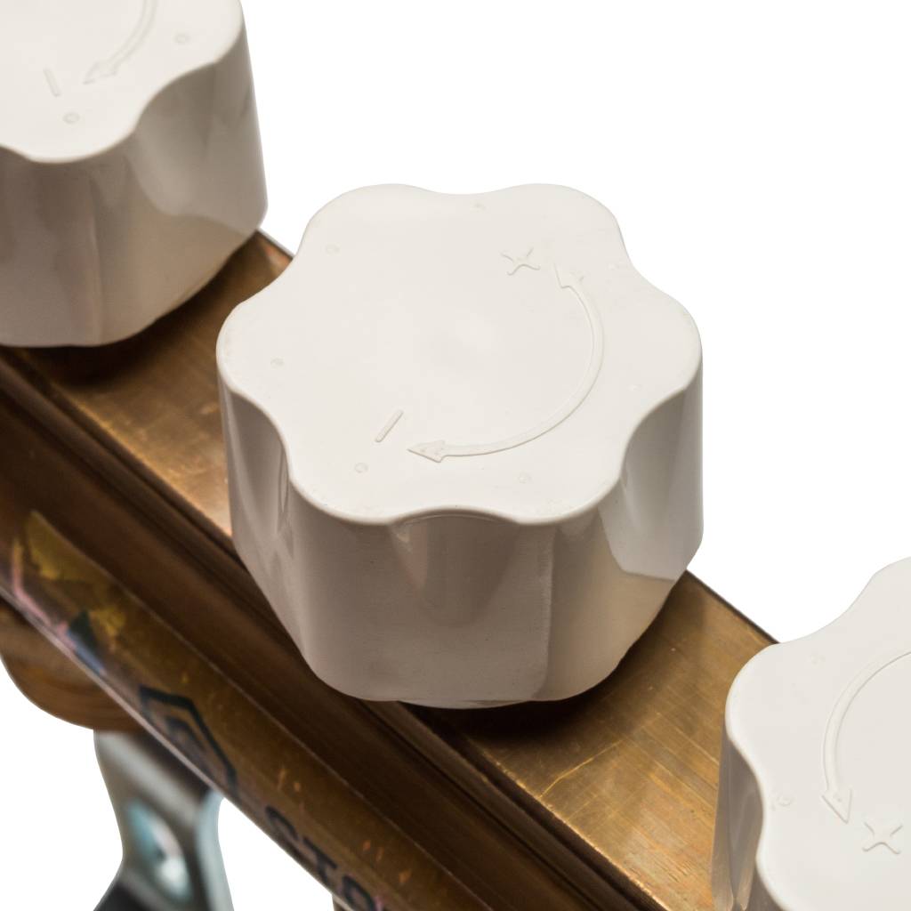 Распределительный коллектор из латуни без расходомеров STOUT 3 выхода, SMB 0468 000003