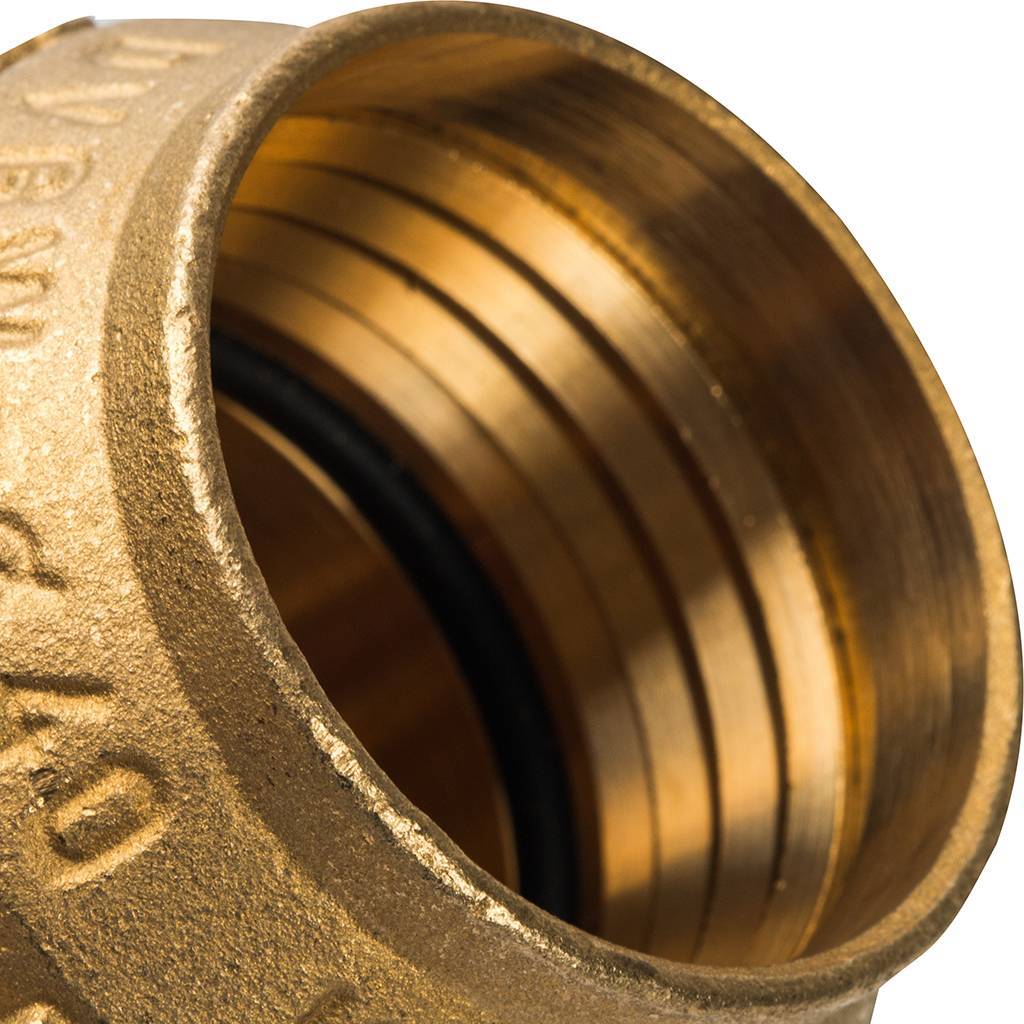 Угольник TIEMME с внутренней резьбой 40х1 1/4 для труб ПНД винтовой, 3400035