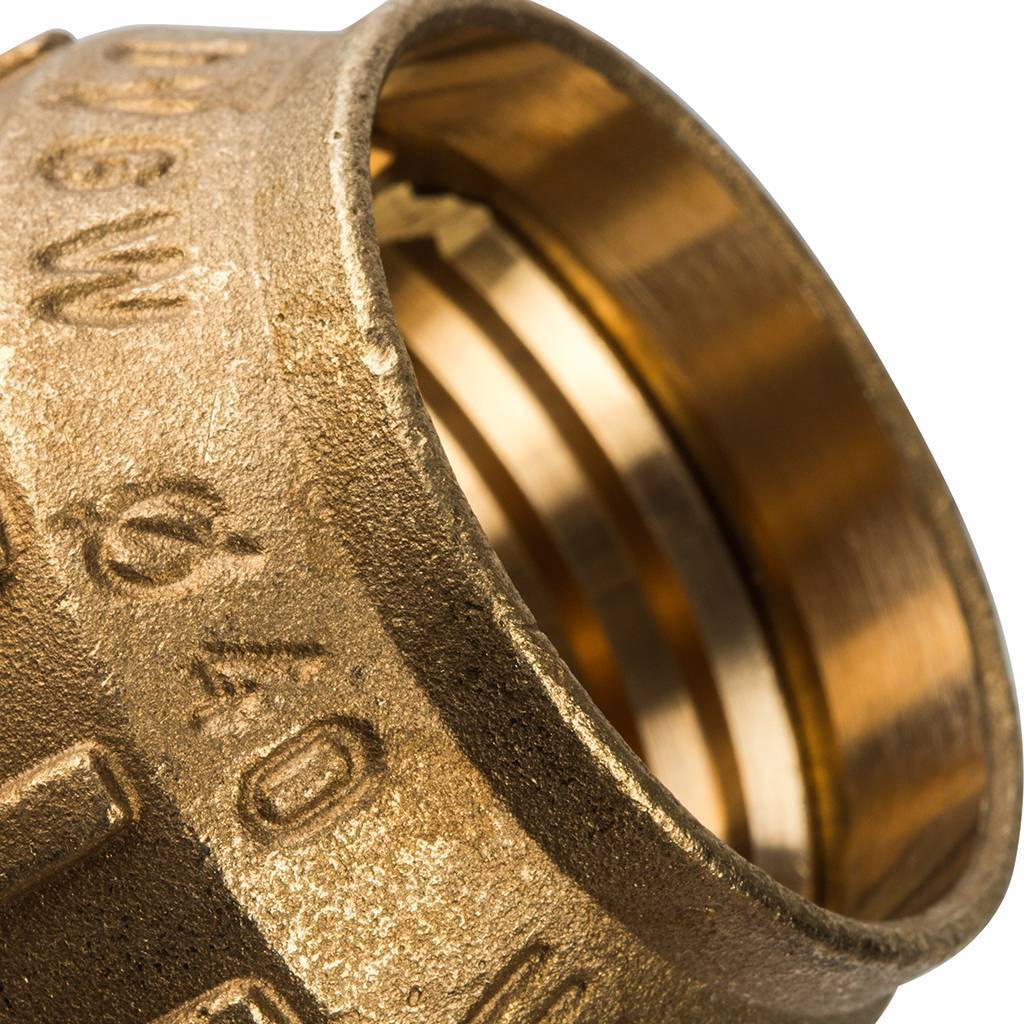 Угольник TIEMME с наружной резьбой 40х1 1/4 для труб ПНД винтовой, 3400044