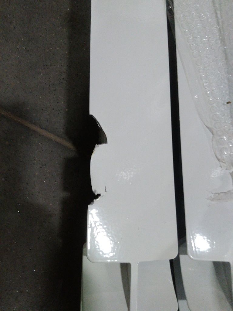 Уцененный товар (повреждения крайних секций): Радиатор биметаллический ROMMER Optima BM 500 8 секций боковое подключение (RAL9016), RBM-0210-050008