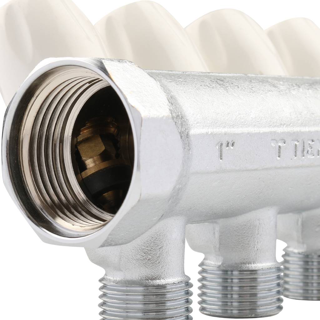 Коллектор с регулировочными вентилями TIEMME 1 х1/2 на 5 выхода (хром.)