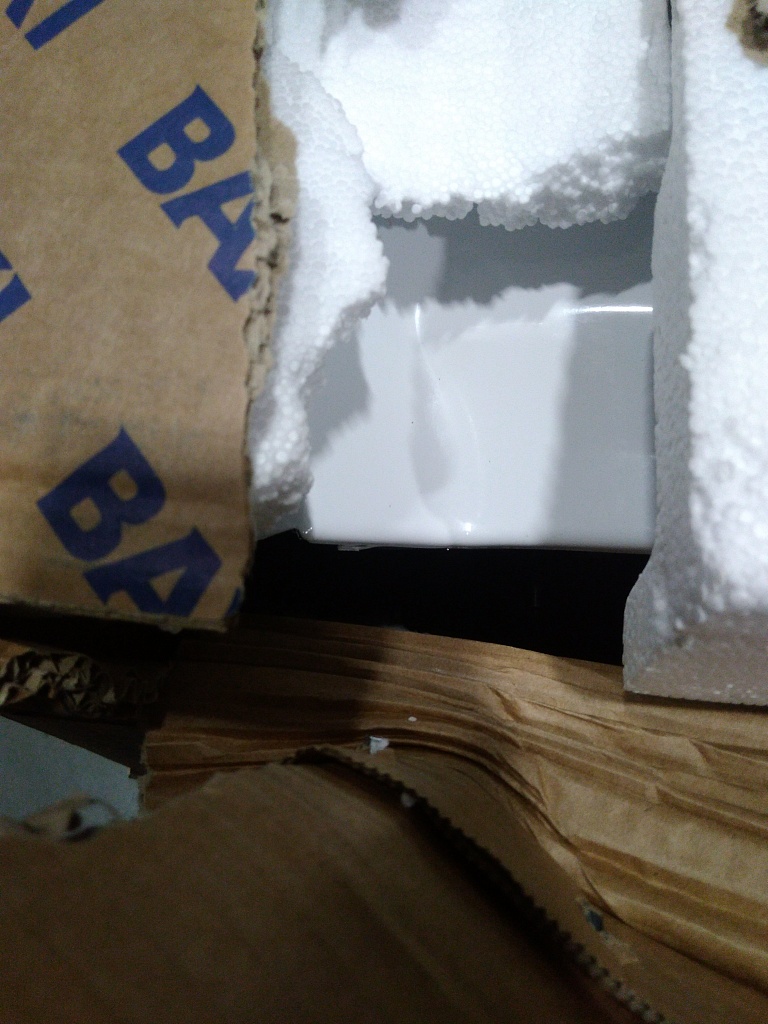 Уцененный товар (нарушена упаковка, замята нижняя панель и левая боковая панель): Газовый настенный котел Baxi ECO Four 1.24 F одноконтурный турбированный