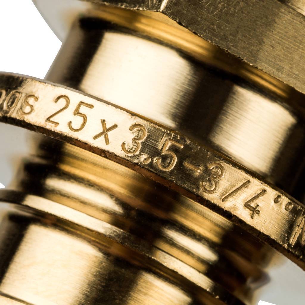 Переходник STOUT с наружной резьбой 25xR 3/4 для труб из сшитого полиэтилена аксиальный, SFA-0001-002534