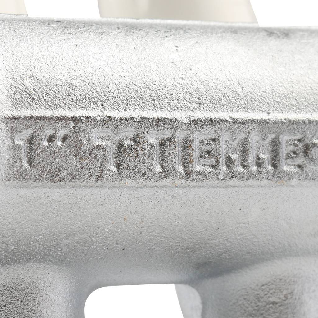 Коллектор с регулировочными вентилями TIEMME 1 х1/2 на 2 выхода (хром.)