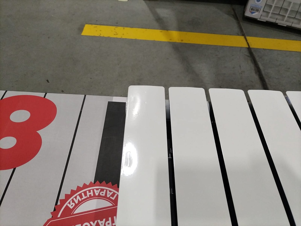 Уцененный товар (ЗАМЯТЫЙ КОРПУС): Радиатор биметаллический ROMMER Optima BM 500 8 секций боковое подключение (RAL9016), RBM-0210-050008