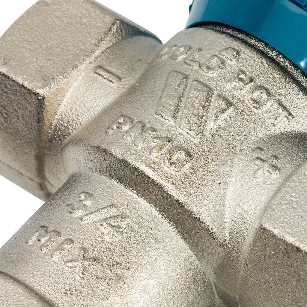 Термостатический смеситель Watts 3/4 BH AQUAMIX (25-50*C)