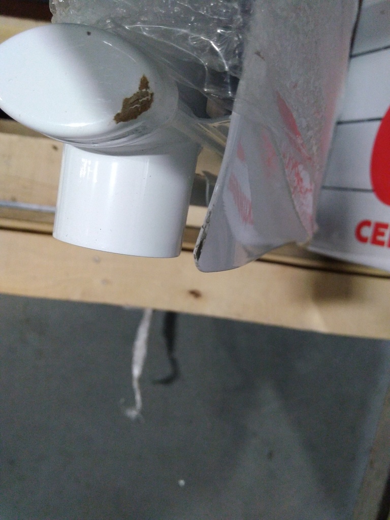 Уцененный товар (Повреждение лицевой части крайней секции): Радиатор алюминиевый ROMMER Profi 500 8 секции (AL500-80-80-100) (RAL9016), RAL-1210-050008