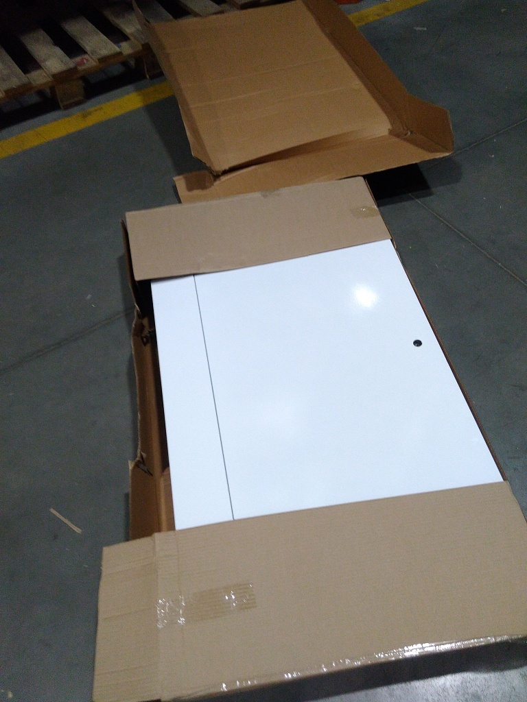 Уцененный товар (вмятина на тыльной панели): Шкаф распределительный встроенный STOUT 17-18 выходов (ШРВ-6) 670х125х1196