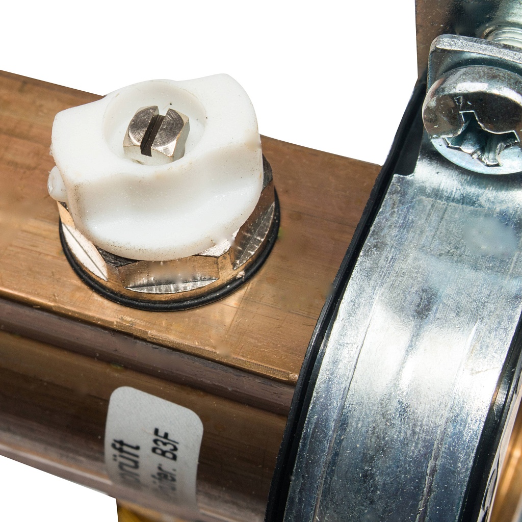 Коллектор для радиаторной разводки Watts HKV/A-5 (21.20.105), 10004544