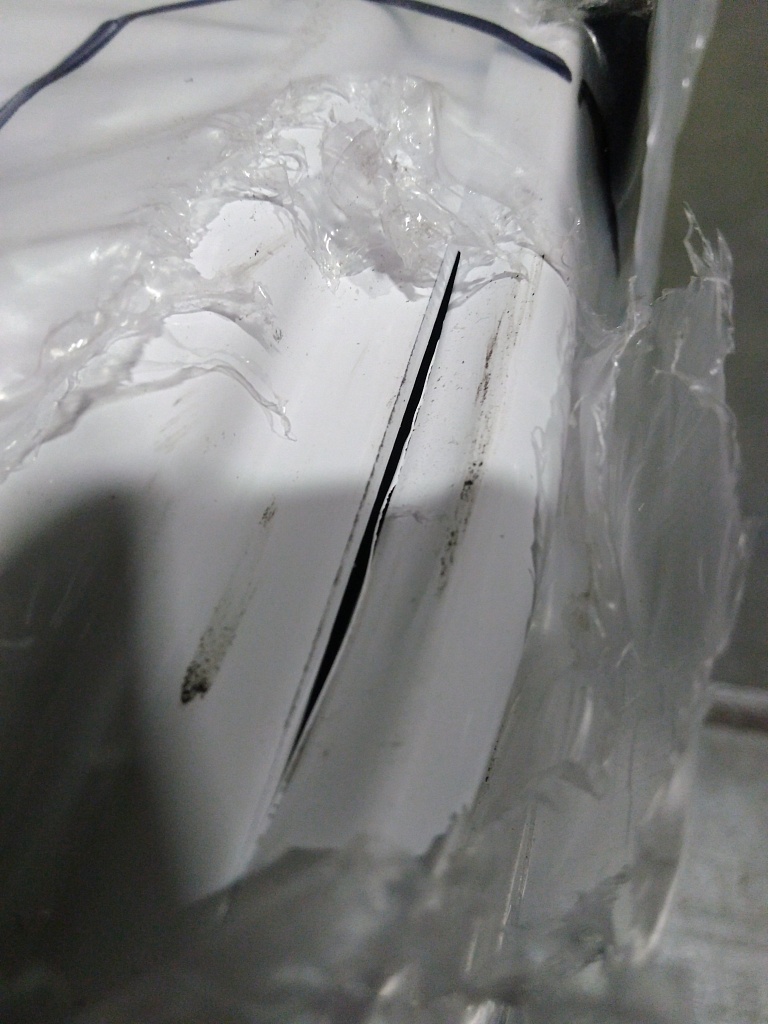 Уцененный товар (замятие боковой панели, потертости): Стальной панельный радиатор ROMMER Compact 33/500/1400 боковое подключение, RRS-2010-335140